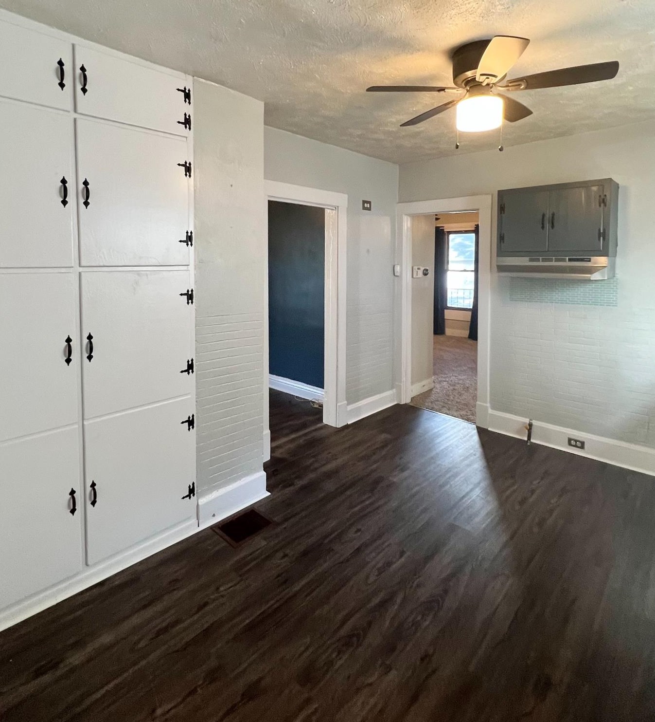 308 Roosevelt St, La Porte IN  46350-2570 exterior