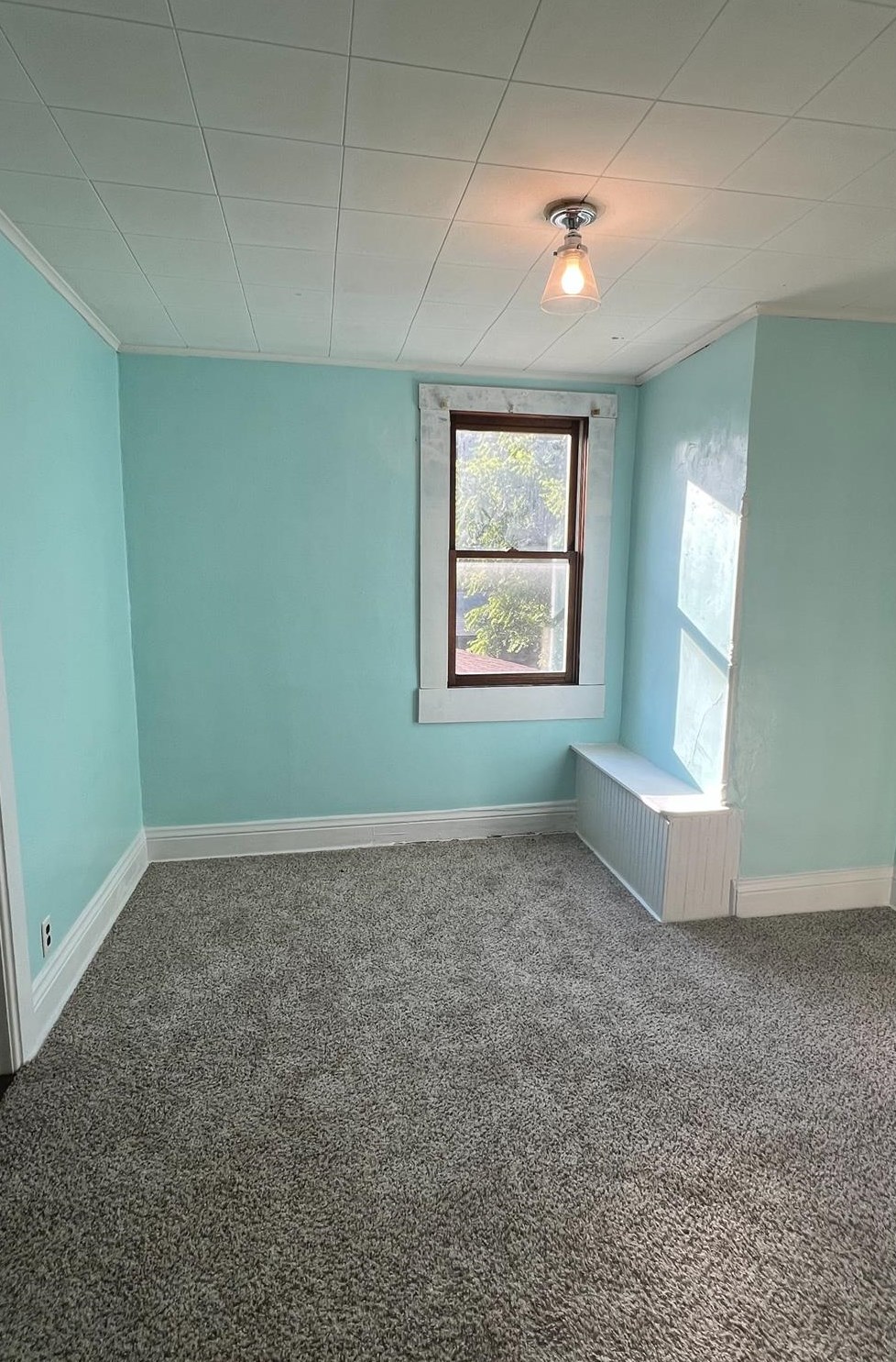 308 Roosevelt St, La Porte IN  46350-2570 exterior