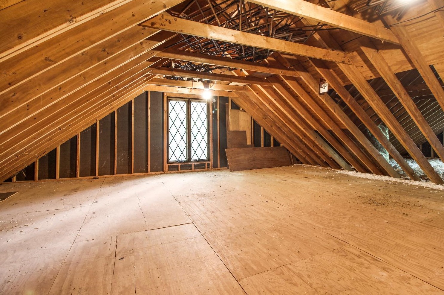 607 Sunrise Blvd, La Porte IN  46350-1959 exterior