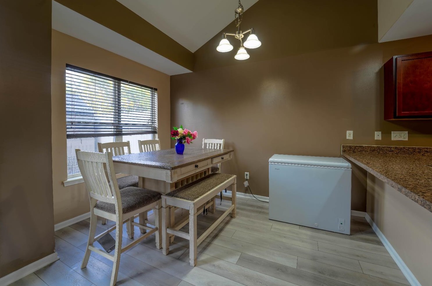 462 76 Ave, Gary IN  46410-4273 exterior