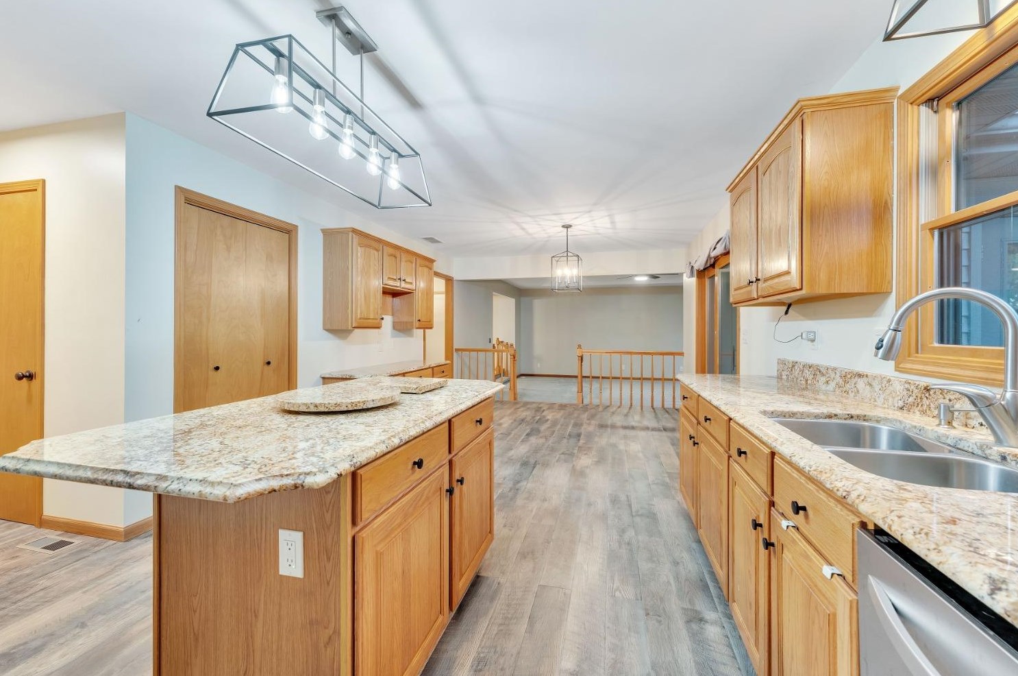 9246 Aspen Ct, Demotte IN  46310-7927 exterior