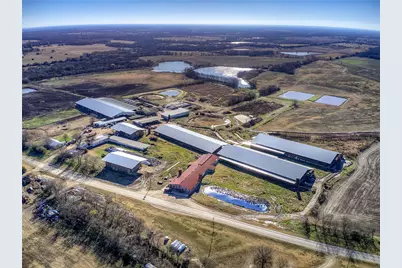 976 Farm Road 3426, Paris, TX 75462 - Photo 1