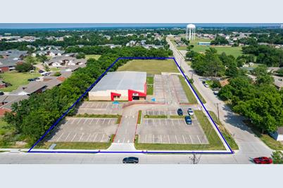 5605 Sayle Street, Greenville, TX 75402 - Photo 1