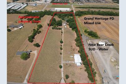10332 County Road 484, Lavon, TX 75166 - Photo 1