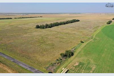 18398 Fm Rd 98 West Road W, Vernon, TX 76384 - Photo 1