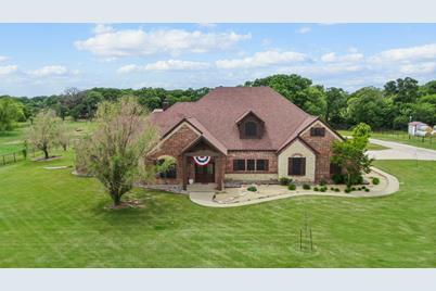 6464 Paradise Drive, Aubrey, TX 76227 - Photo 1