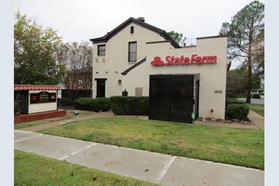 1515 N Elm Street, Denton, TX 76201 - Photo 1