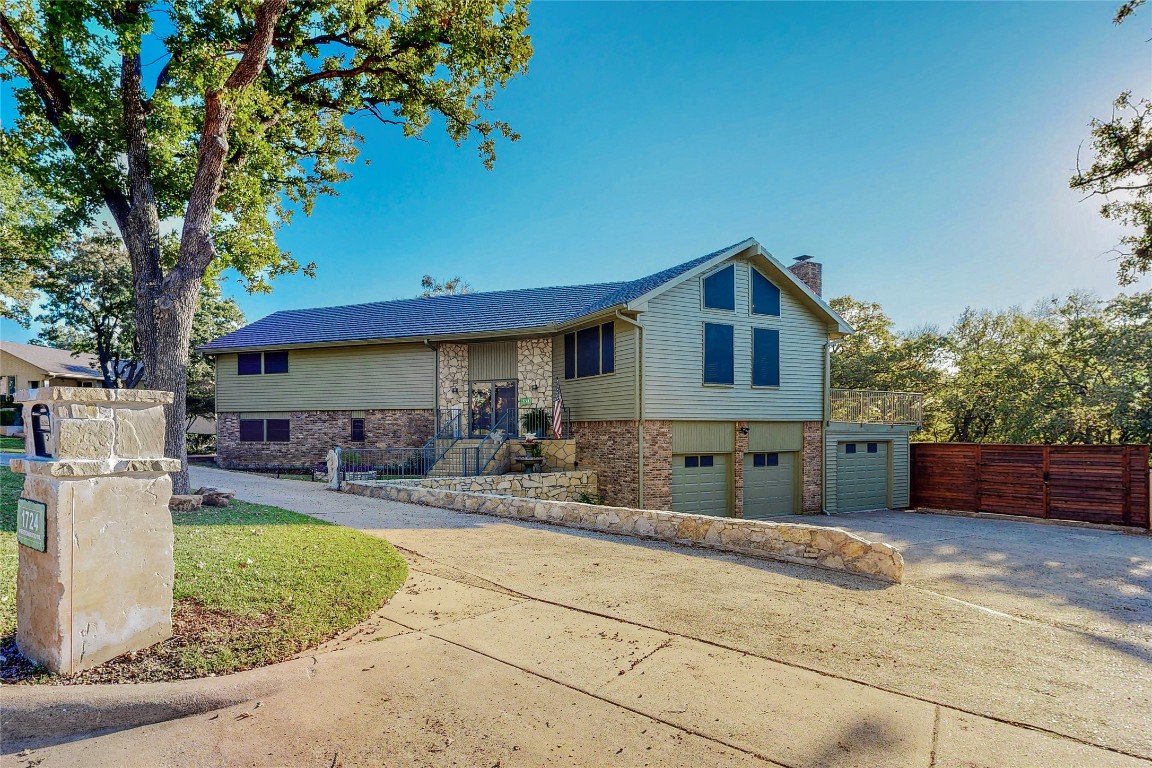 1724 Prestonwood Dr, Arlington, TX 76012 MLS 20210247 Coldwell Banker