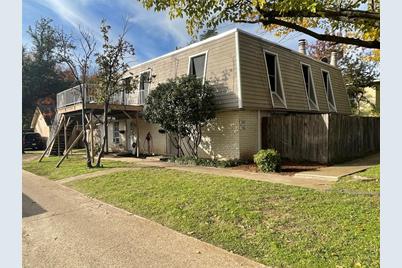 3100 Medina Street, Irving, TX 75061 - Photo 1