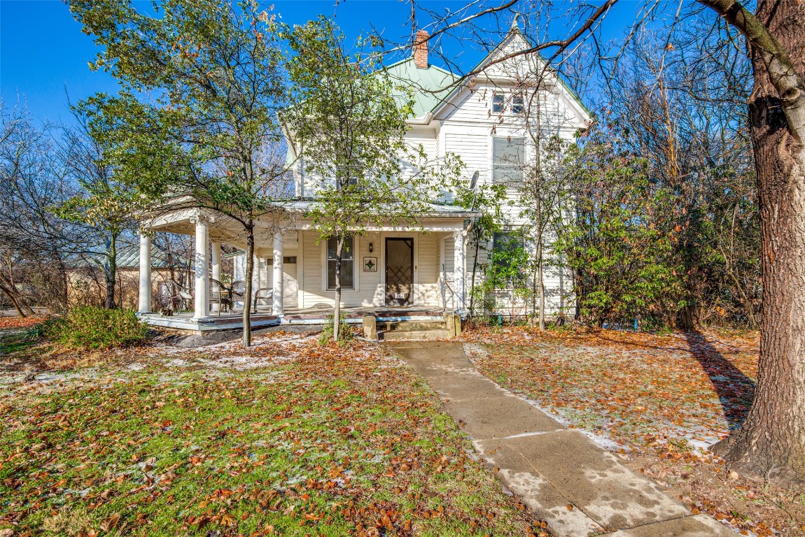 324 S Hill St, Pilot Point, TX 76258 MLS 20251250 Coldwell Banker