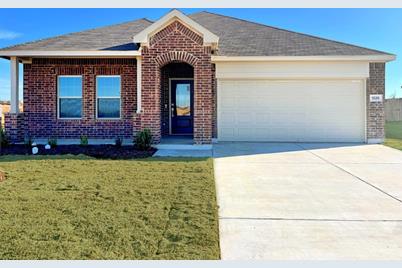 1220 Hickory Road, Azle, TX 76020 - Photo 1