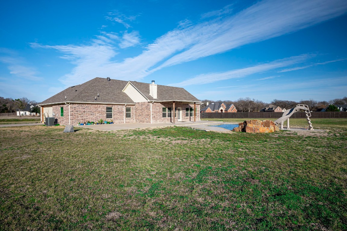 101 S Bear Creek Ln, Cresson, TX 76035 MLS 20256130 Coldwell Banker