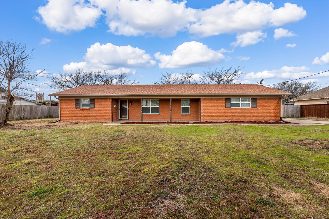 203 N King St, Itasca, TX 76055 MLS 20257900 Coldwell Banker