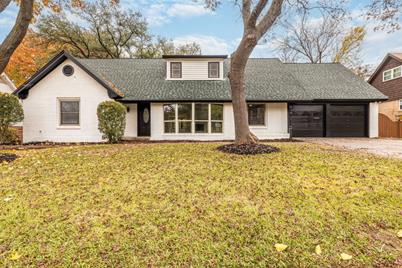 5517 Woodway Drive, Fort Worth, TX 76133 - Photo 1