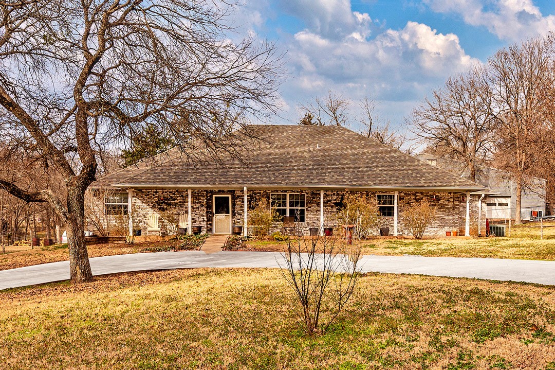 151 Cedar Dr, Denison, TX 75020 MLS 20261093 Coldwell Banker