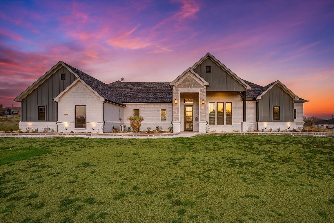 223 Grace Ln, Azle, TX 76020 MLS 20262337 Coldwell Banker