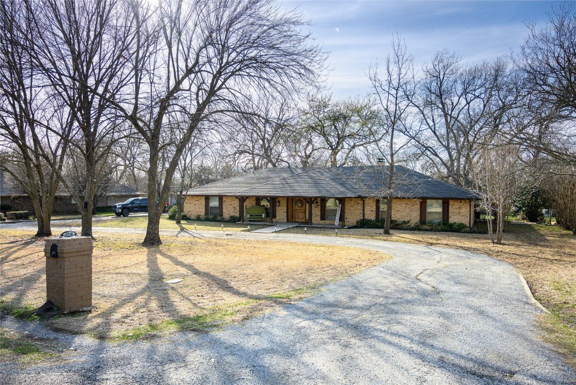 2210 Carriage Estates Rd, Sherman, TX 75092 MLS 20264334 Coldwell