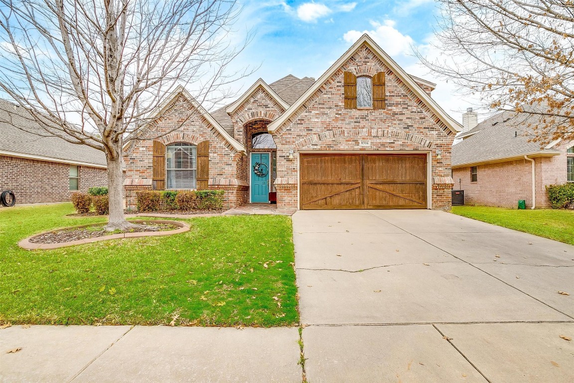 8316 Estandarte Ct, Benbrook, TX 76126 MLS 20269378 Coldwell Banker