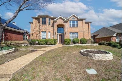 9513 Vista Circle, Irving, TX 75063 - Photo 1