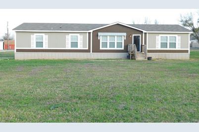 130 Palomino Court, Stephenville, TX 76401 - Photo 1