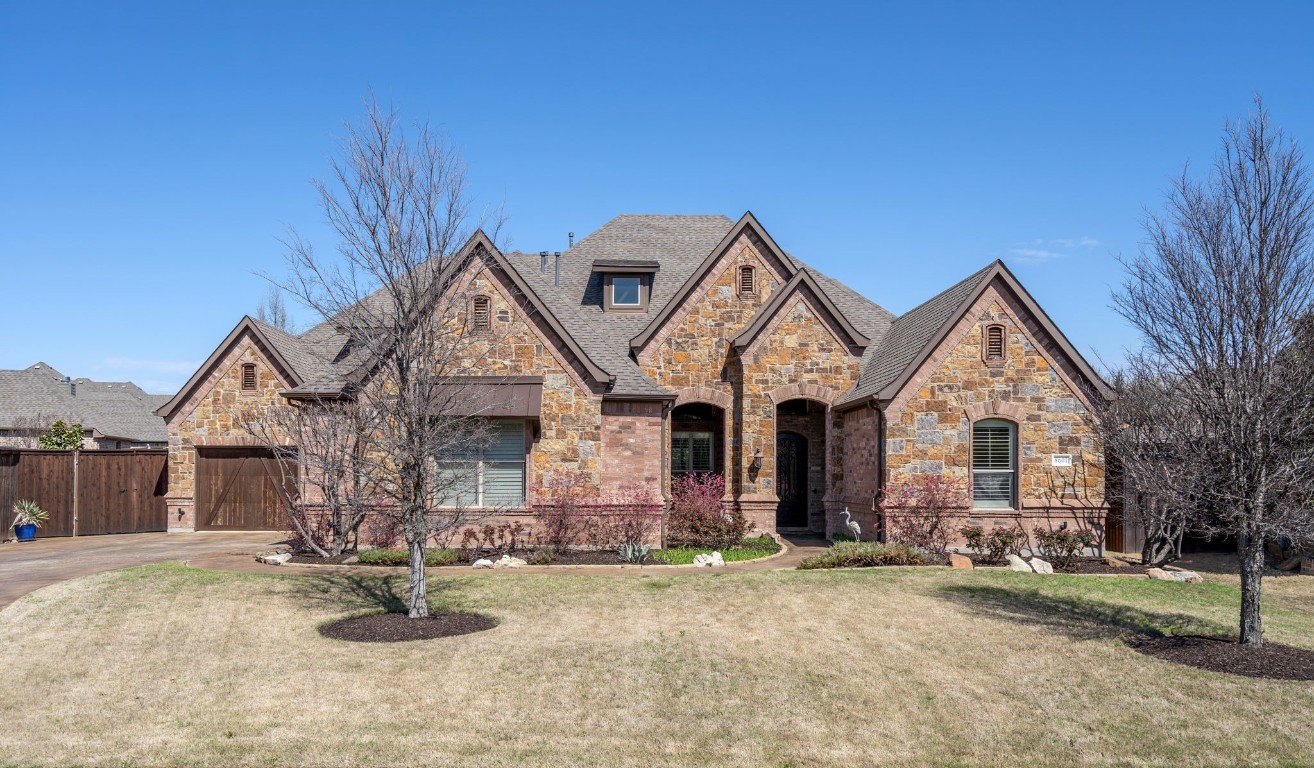 8601 Shadywood Ln, North Richland Hills, TX 76182 MLS 20281050