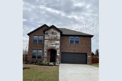 105 Everest Court, Burleson, TX 76028 - Photo 1