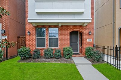 1304 Romano Place, Dallas, TX 75215 - Photo 1