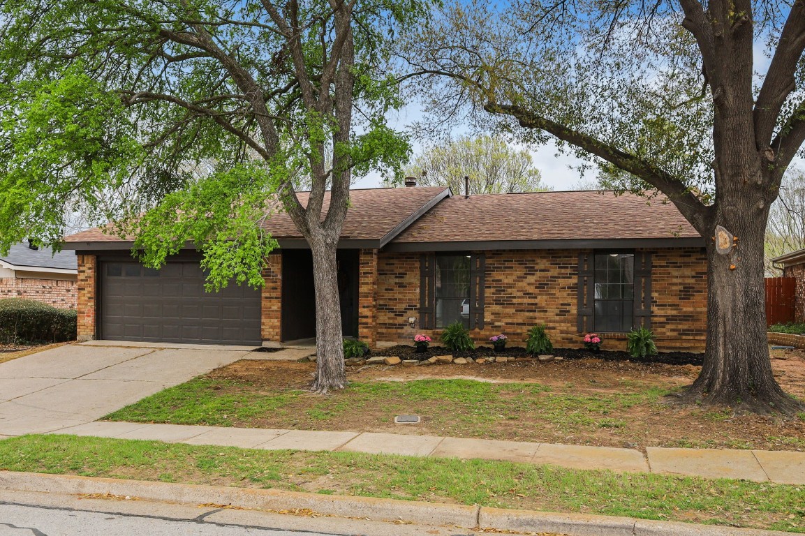 4012 Pepperwood Dr, Flower Mound, TX 75028 MLS 20287105 Coldwell Banker