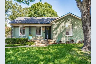 1831 Viewcrest Drive, Dallas, TX 75228 - Photo 1