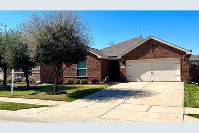 120 Mt Vernon Lane, Venus, TX 76084 - Photo 1
