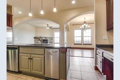 6631 Via Positano #411, Irving, TX 75039 - Photo 1