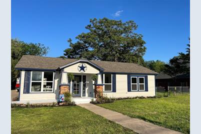3208 Shawnee Trail, Lake Worth, TX 76135 - Photo 1