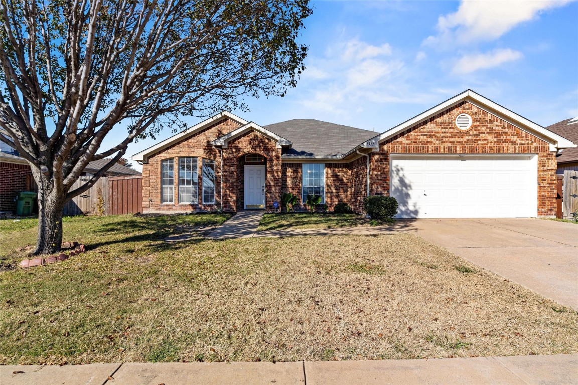 1517 Brookleaf Dr, Arlington, TX 76018 MLS 20292590 Coldwell Banker