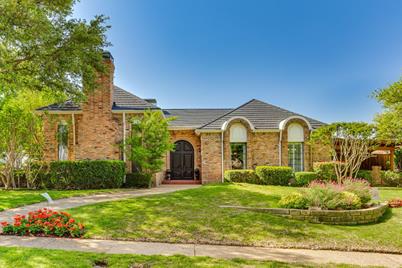 504 Guadalajara Circle, Irving, TX 75062 - Photo 1