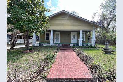 311 W Spring Street, Weatherford, TX 76086 - Photo 1