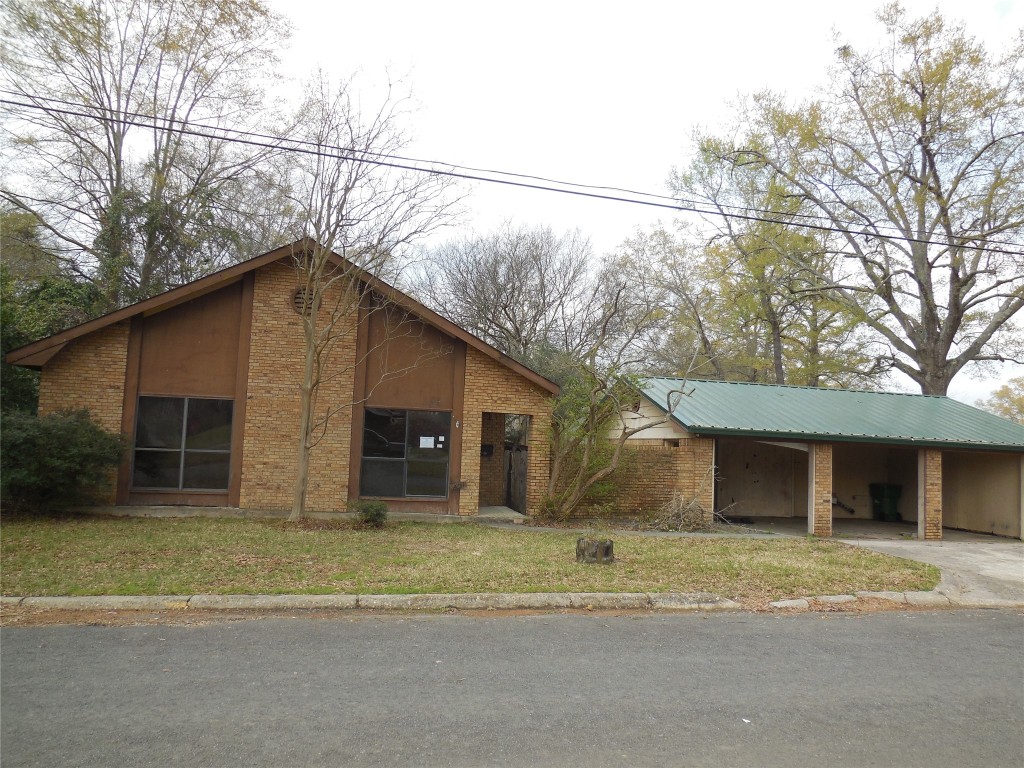 2251 Main, Haynesville, LA 71038 MLS 20295781 Coldwell Banker