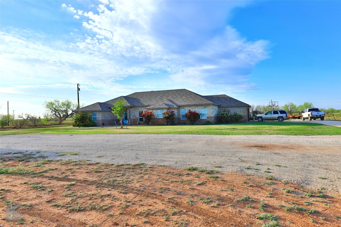 217 N Merkel, Merkel, TX 79536 - MLS 20302189 - Coldwell Banker