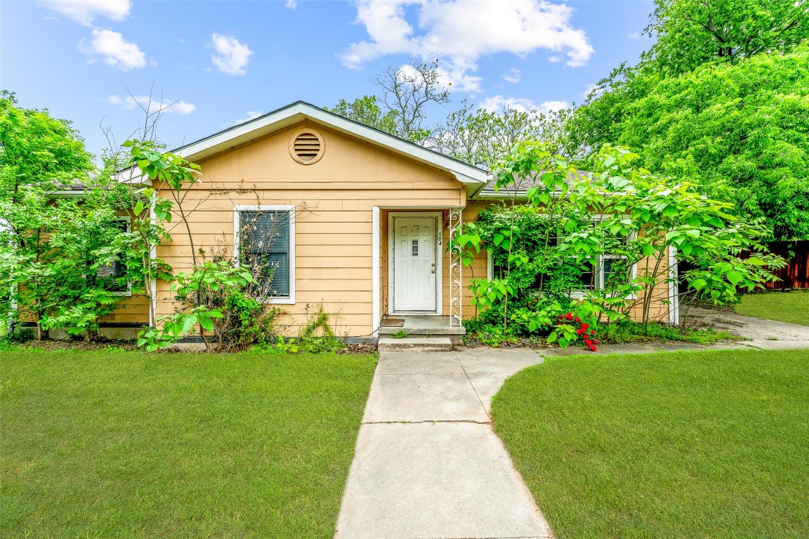 104 Greenview Dr, Stephenville, TX 76401 MLS 20308145 Coldwell Banker