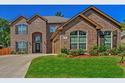 4004 Gentle Breeze Court, Arlington, TX 76017 - Photo 1