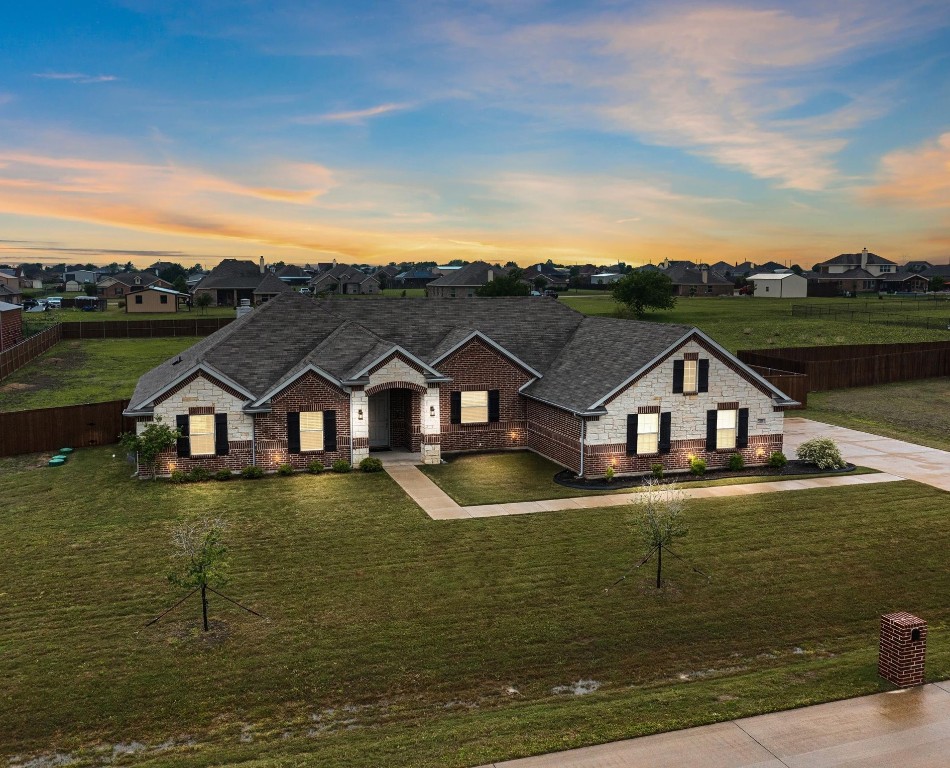 1109 Sumner Dr, Venus, TX 76084 MLS 20310552 Coldwell Banker