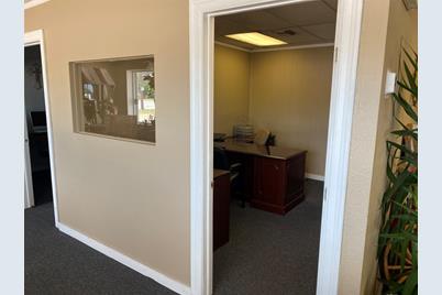 1715 N Main Street, Cleburne, TX 76033 - Photo 1