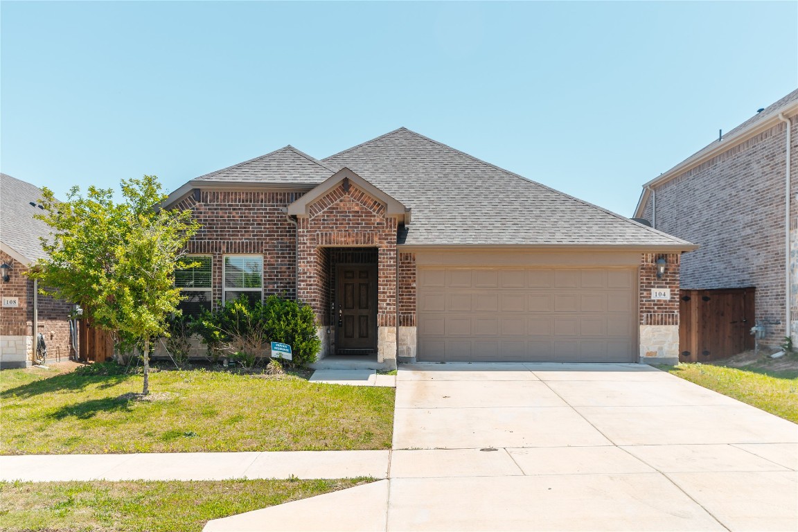 104 Kirwin Dr, Fort Worth, TX 76131 - MLS 20311744 - Coldwell Banker