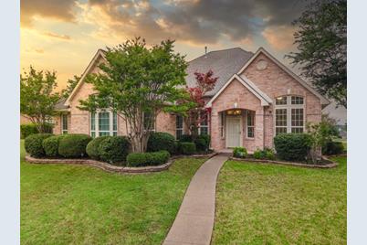 3010 Harborview Boulevard, Rowlett, TX 75088 - Photo 1