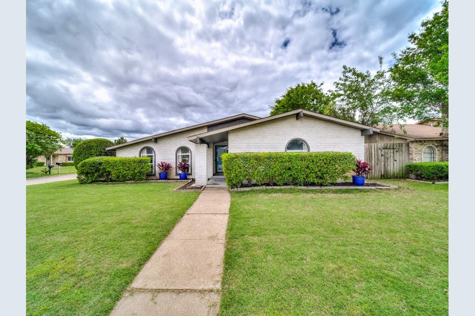 6332 N Jim Miller Rd, Dallas, TX 75228 MLS 20314493 Coldwell Banker