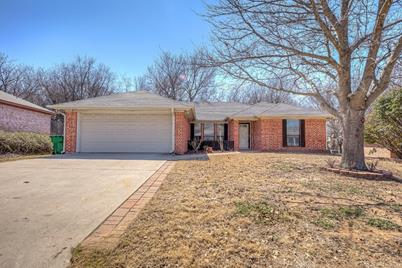 605 Valleyridge Court, Decatur, TX 76234 - Photo 1