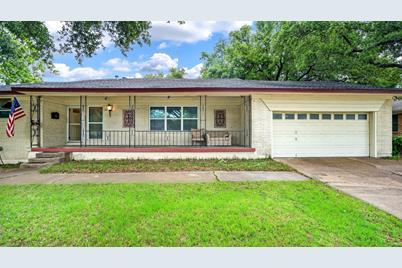 917 Danish Drive, Grand Prairie, TX 75050 - Photo 1