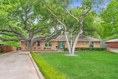 828 Belt Line Plaza, Richardson, TX 75080 - Photo 1