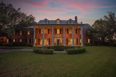 1120 Pebble Creek Road, Fort Worth, TX 76107 - Photo 1