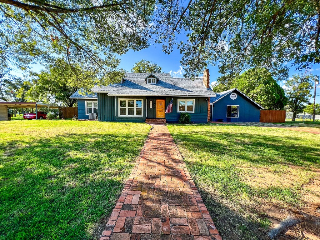 1370 W Main St, Munday, TX 76371 MLS 20320638 Coldwell Banker