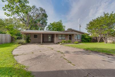 1802 Fowler Street, Irving, TX 75061 - Photo 1